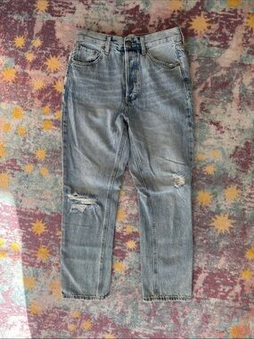 Twelve by Ontwelfth Women's Light Blue Distressed Straight-Leg Jeans size 26